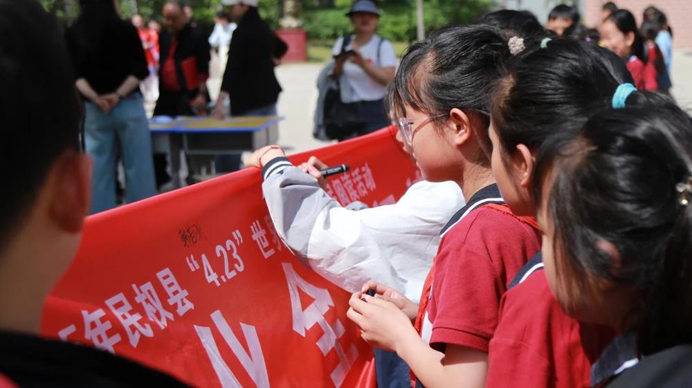 971b92311f274e6ea3e831e081c64966.jpg