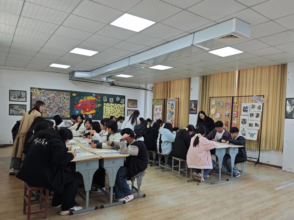 美藝畫社社團活動